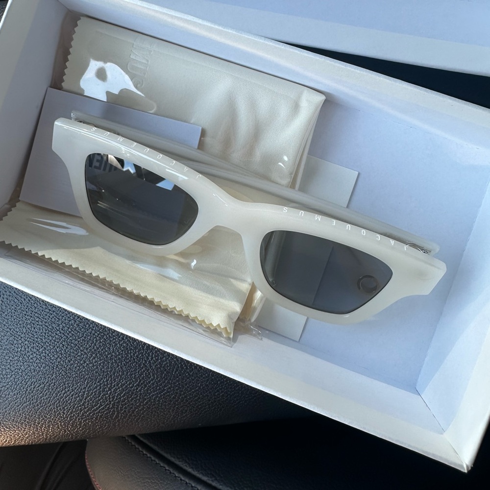 Brand new Jacquemus sunglasses